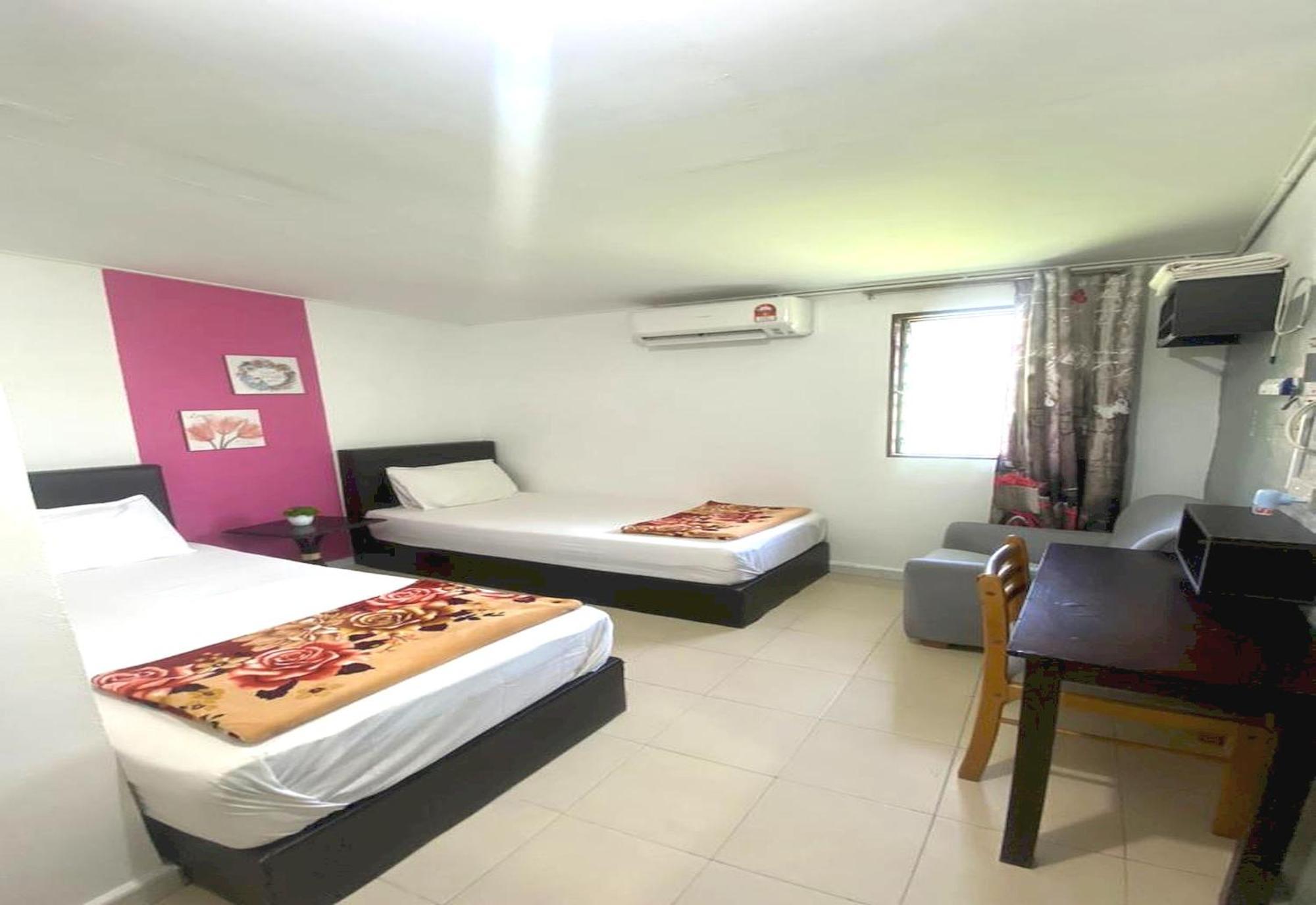 Langkawi Western Motel Пантай-Сенанг Экстерьер фото
