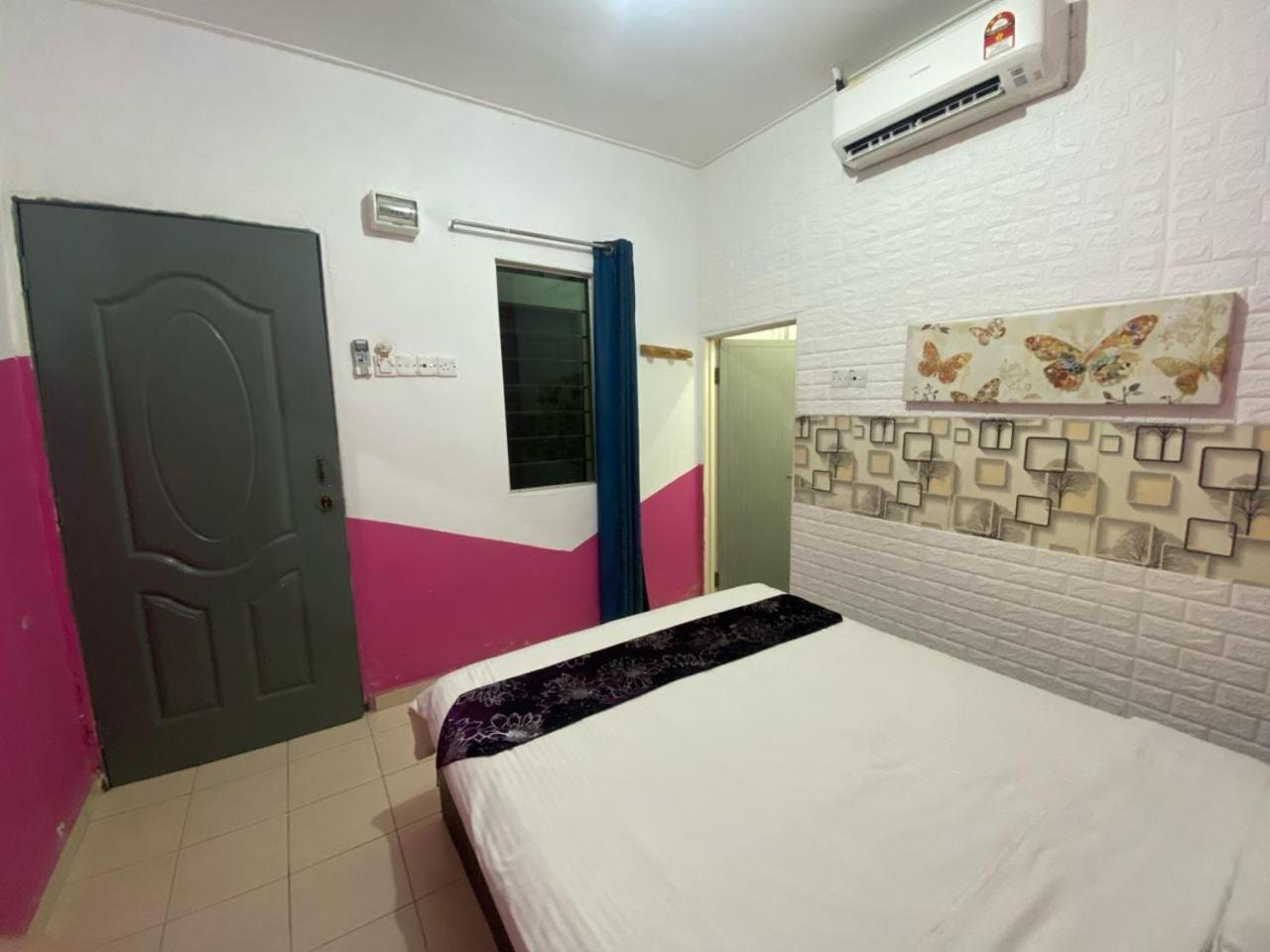 Langkawi Western Motel Пантай-Сенанг Экстерьер фото